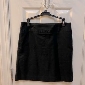 🚨2 for $20🚨Ann Taylor LOFT black skirt EUC 8